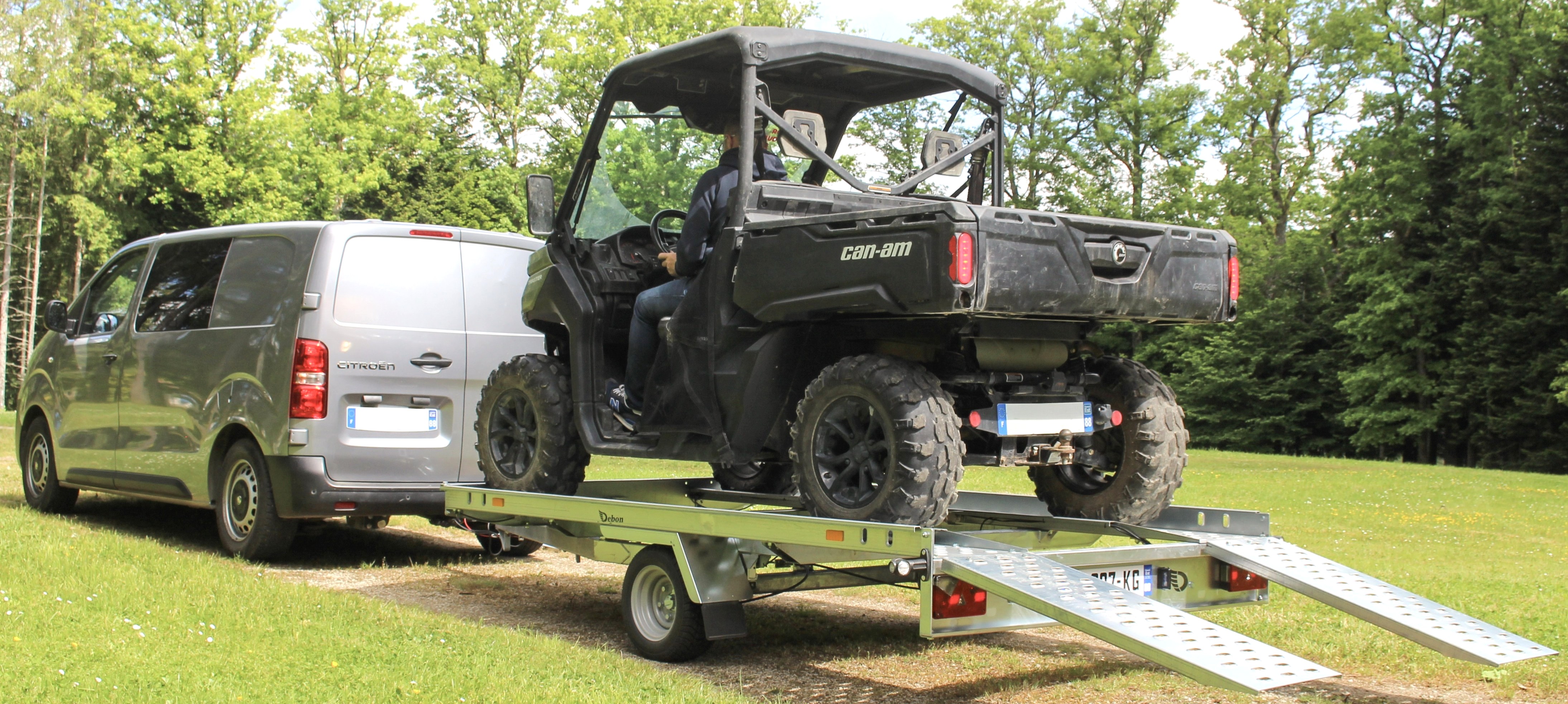 Jednoosý autopřepravník 200